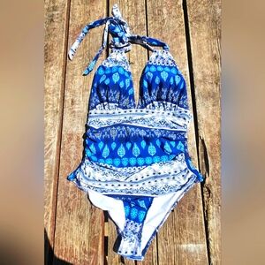 Cupshe Size Large Tummy Control One Piece Swimsuit